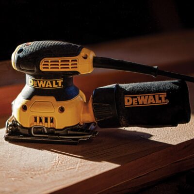 Slefuitor orbital cu talpa dreptunghiulara DeWalt, DWE6411, 140 x 115 mm - SimpleTools