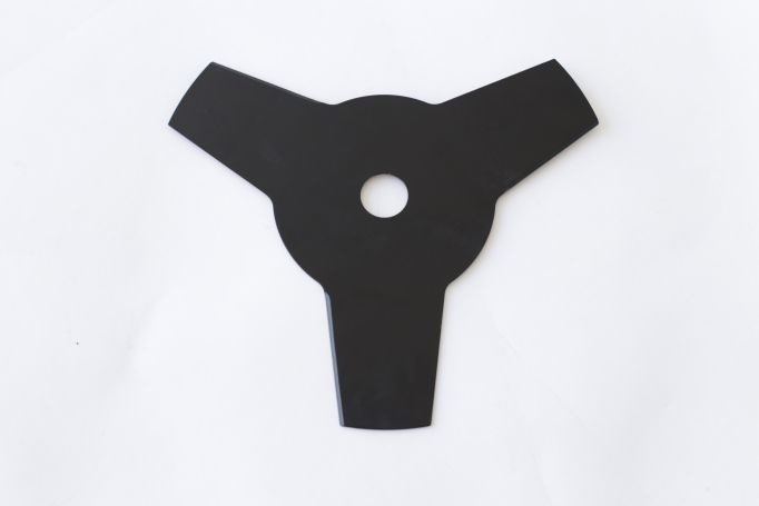 Disc motocoasa Micul Fermier, 3T – In lucru Disc motocoasa Micul Fermier, 3T - In lucru