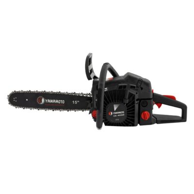 Drujbă pe benzină YAMAMOTO CS-4558 4.8 kW / 4 CP, 58 cm³, 3400 rot/min - In lucru