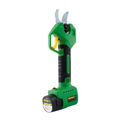 Foarfecă electrică cu acumulator PARTNERPRO PP-FE16V, 16V / 2Ah, 300 W, 200 N - In lucru