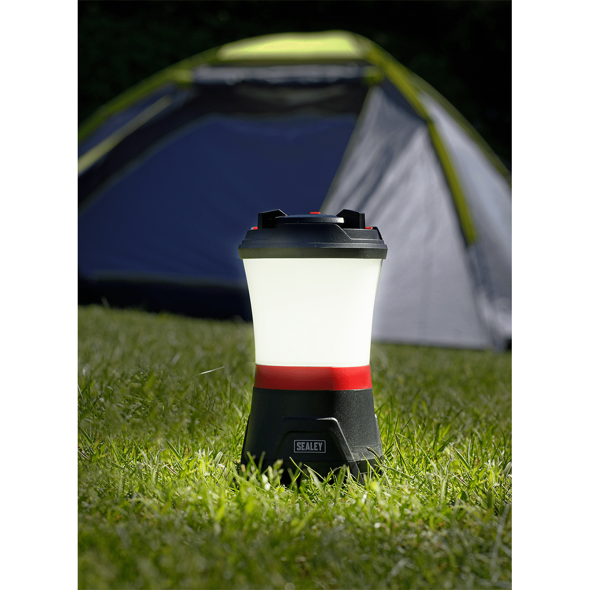 Lampa pentru camping si diverse activitati, LED 4 SMD – SimpleTools Lampa pentru camping si diverse activitati, LED 4 SMD - SimpleTools