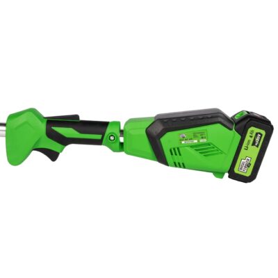Motocoasa (Trimmer) electrica Micul Fermier 20V, 2 acumulatori 4Ah, maner simplu, motor fara perii - In lucru